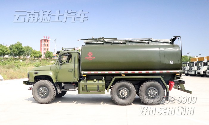 東風(fēng)六驅(qū)加運(yùn)油車(chē),10方加油車(chē),尖頭加油車(chē),EQ2100改裝,加油車(chē)銷(xiāo)售,多功能罐式運(yùn)輸車(chē)