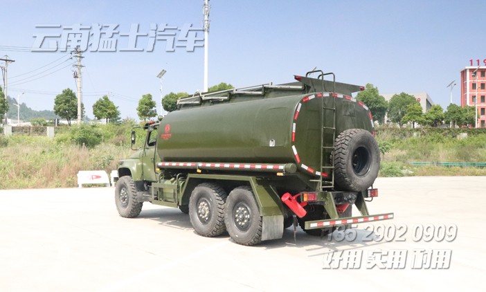 東風(fēng)六驅(qū)加運(yùn)油車(chē),10方加油車(chē),尖頭加油車(chē),EQ2100改裝,加油車(chē)銷(xiāo)售,多功能罐式運(yùn)輸車(chē)