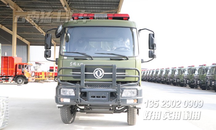 液壓尾板車,電動(dòng)升降圍板車,物流倉儲(chǔ)車,港口貨物運(yùn)輸車,東風(fēng)天錦專用車,DFH1180,18噸物流車
